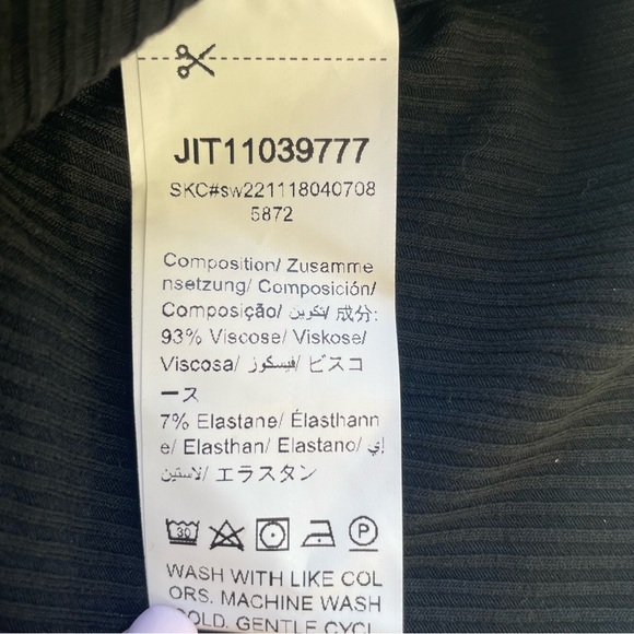 Shein Mod Long-Sleeved Crop Top Size S - Picture 11 of 11